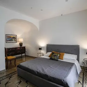 https://appartamento-catania-95131.sicilyhotelsitaly.net