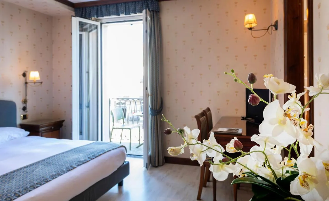 Hotel Du Lac Menaggio Italy